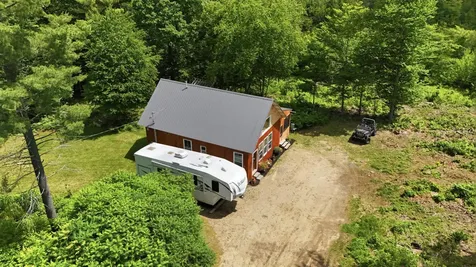 304 Quaker Ridge Road Leeds ME 04263