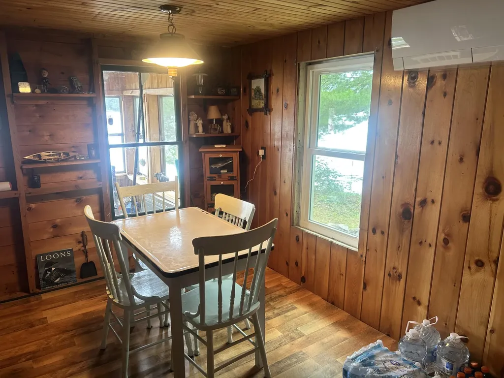 27 Sunshine Lane Hartland ME 04943