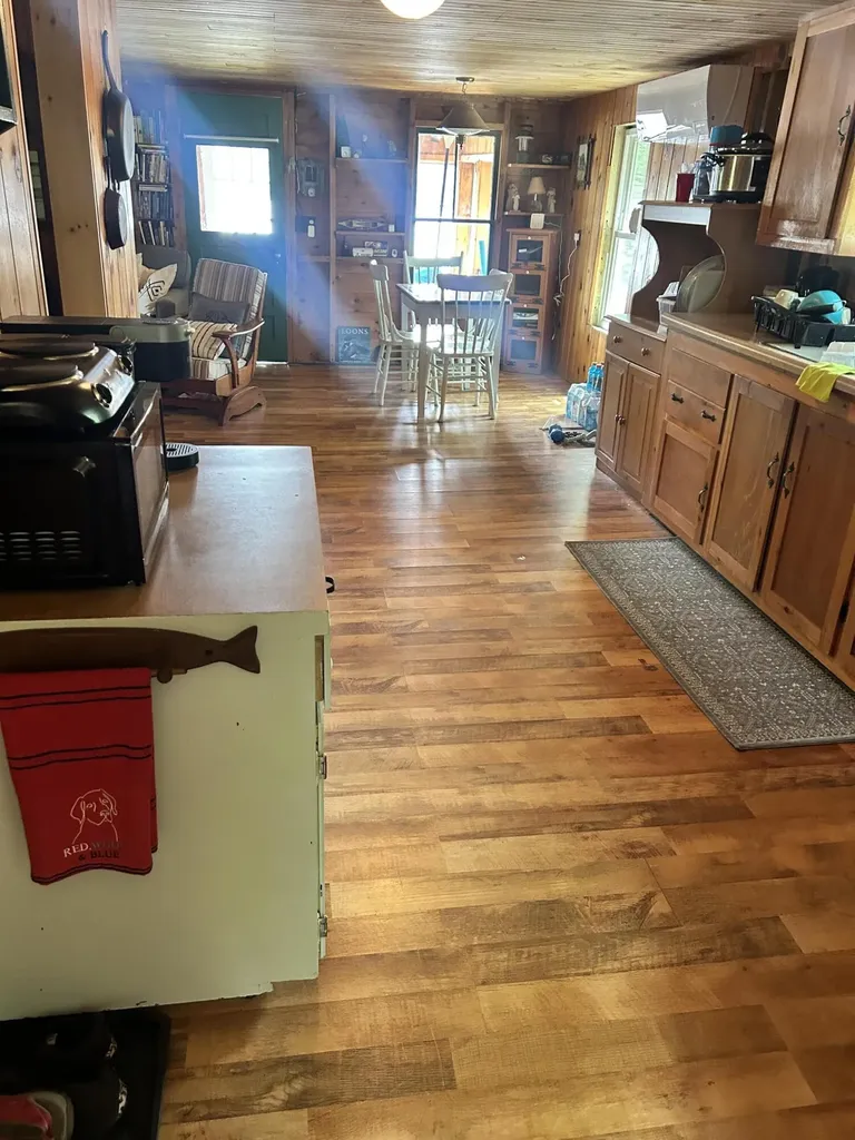 27 Sunshine Lane Hartland ME 04943