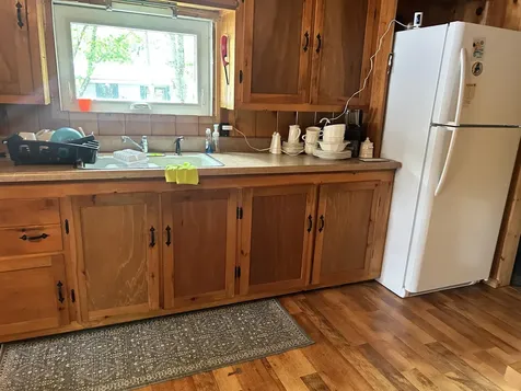 27 Sunshine Lane Hartland ME 04943