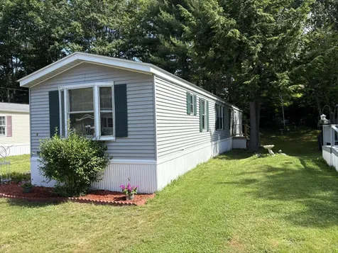 8 Mayflower Drive Old Orchard Beach ME 04064