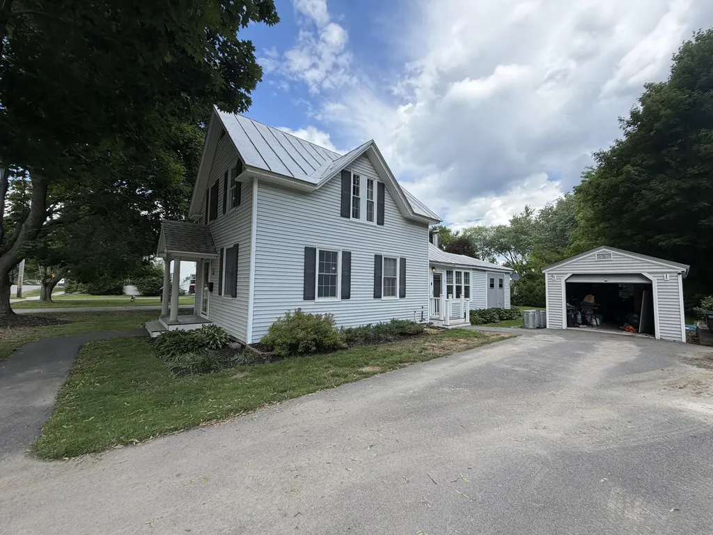 12 Elm Street Newport ME 04953