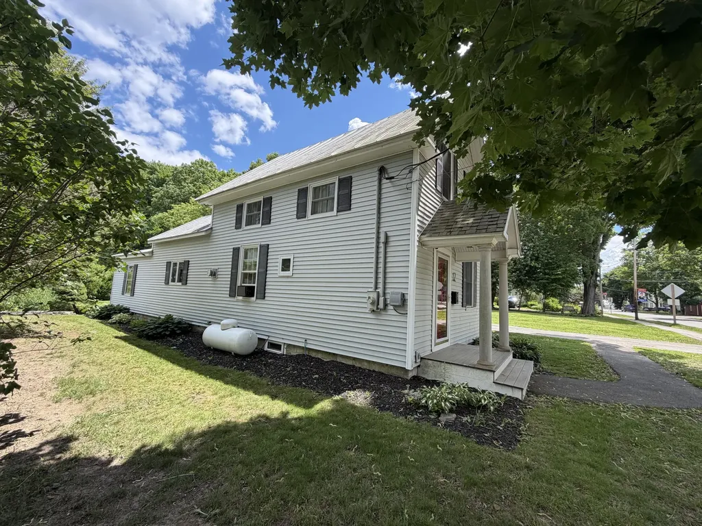 12 Elm Street Newport ME 04953