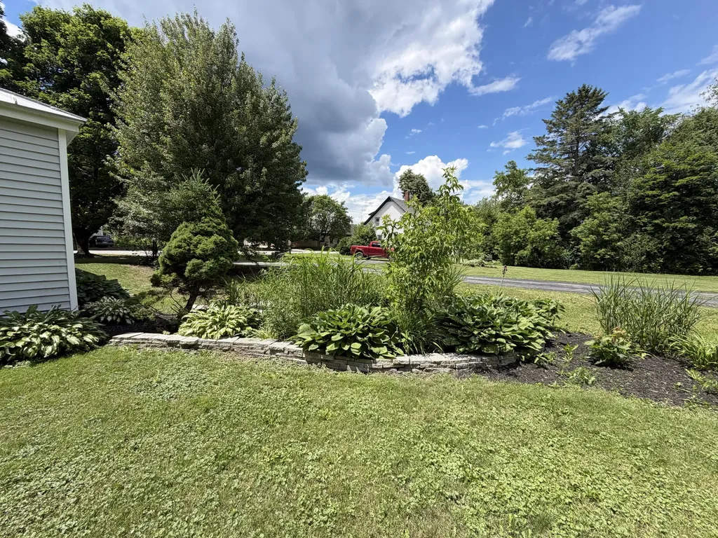 12 Elm Street Newport ME 04953