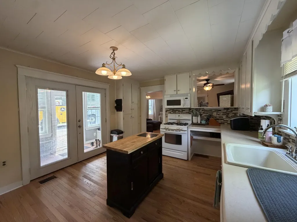 12 Elm Street Newport ME 04953