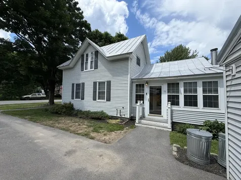 12 Elm Street Newport ME 04953