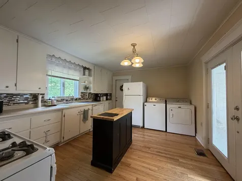 12 Elm Street Newport ME 04953