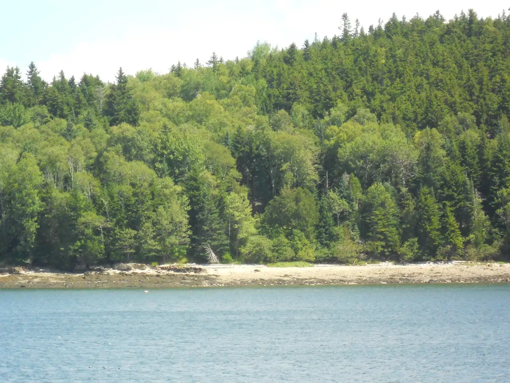 M26, L5 Deep Cove Lane Islesboro ME 04848