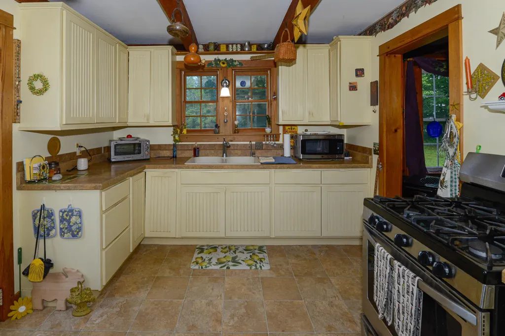 362 Knights Hill Road Sweden ME 04088