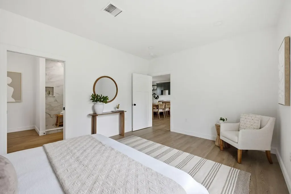 27 Furlong Road Richmond ME 04357