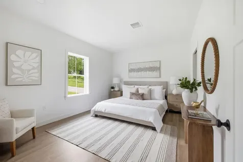 27 Furlong Road Richmond ME 04357