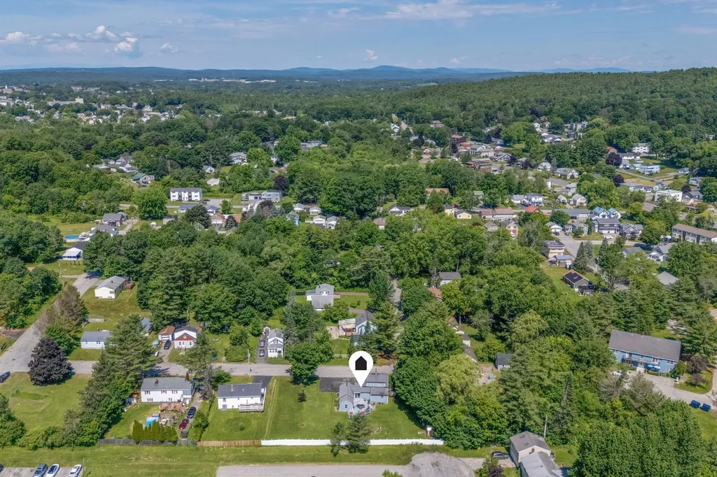 2 Carew Avenue Lewiston ME 04240