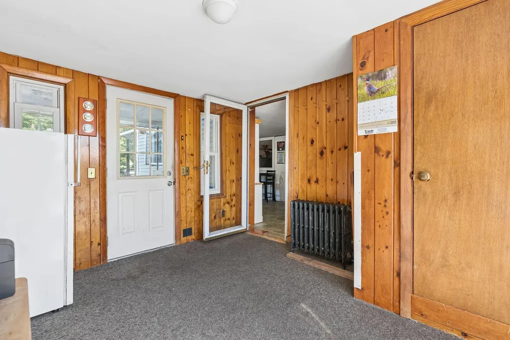2 Carew Avenue Lewiston ME 04240