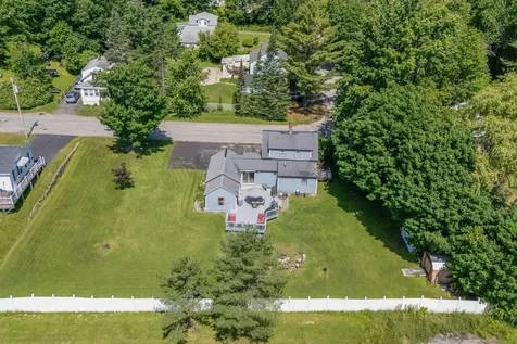2 Carew Avenue Lewiston ME 04240