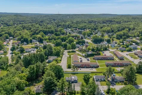 2 Carew Avenue Lewiston ME 04240