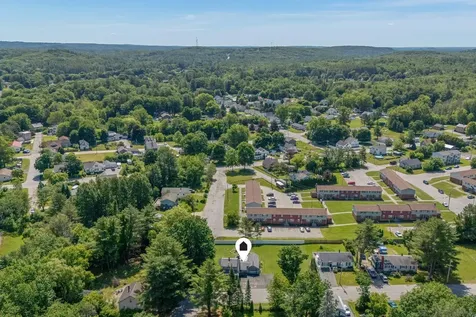 2 Carew Avenue Lewiston ME 04240