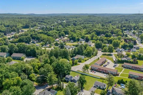 2 Carew Avenue Lewiston ME 04240