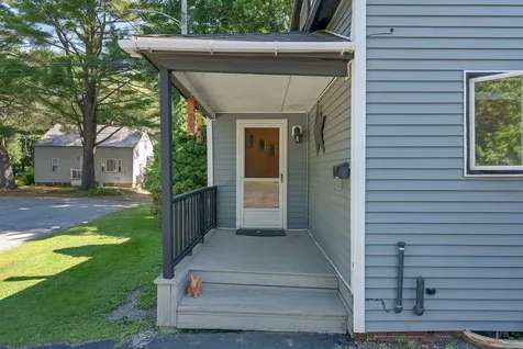 2 Carew Avenue Lewiston ME 04240