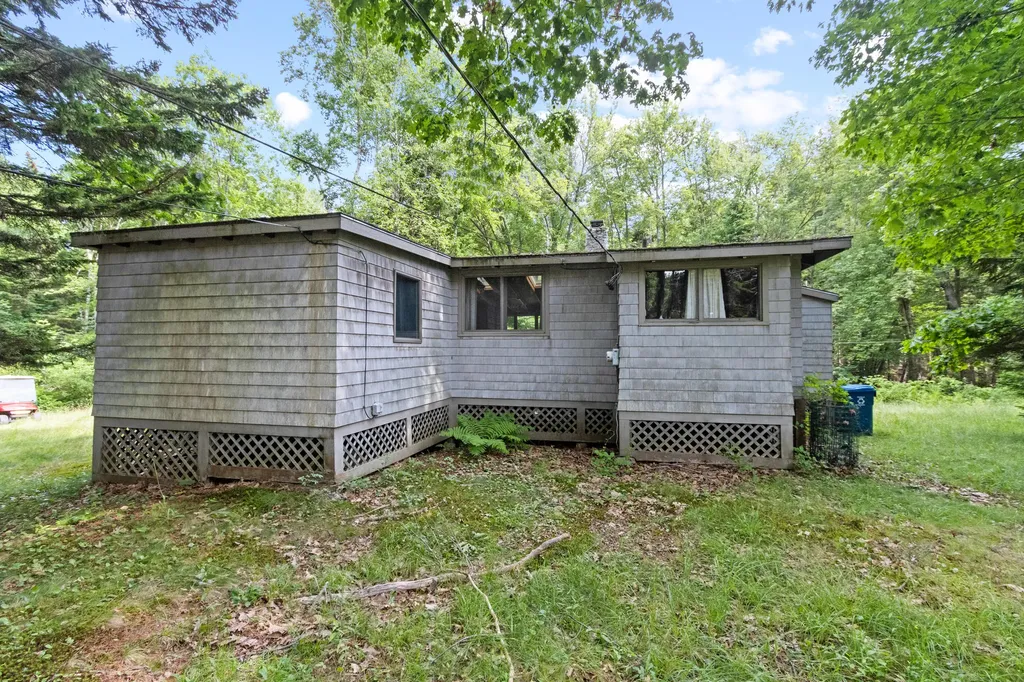 100 Highland Avenue Portland ME 04108