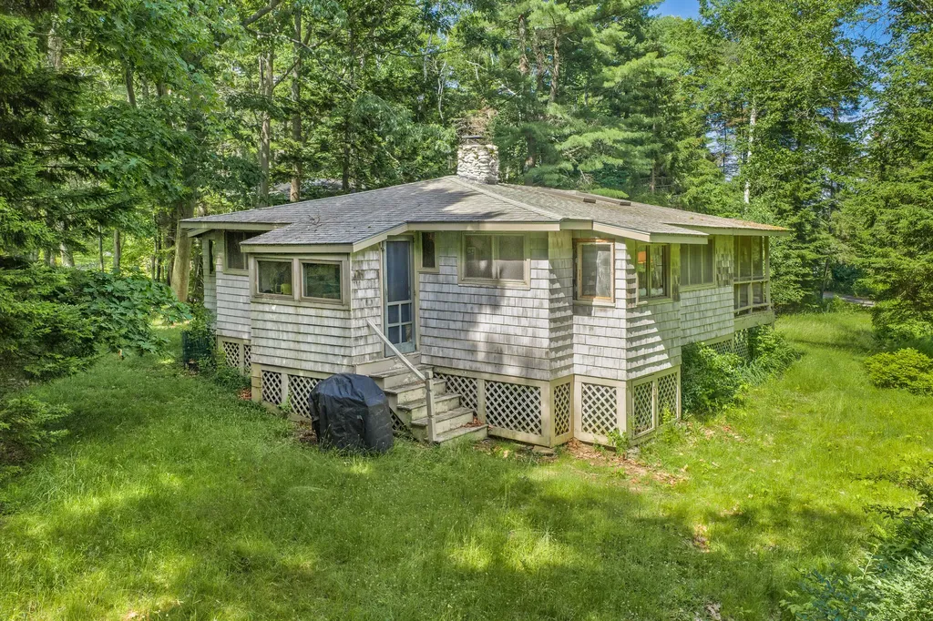 100 Highland Avenue Portland ME 04108