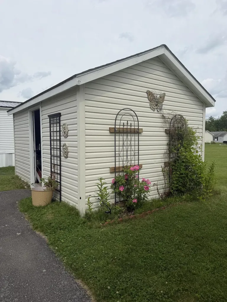 29 I Street Bangor ME 04401