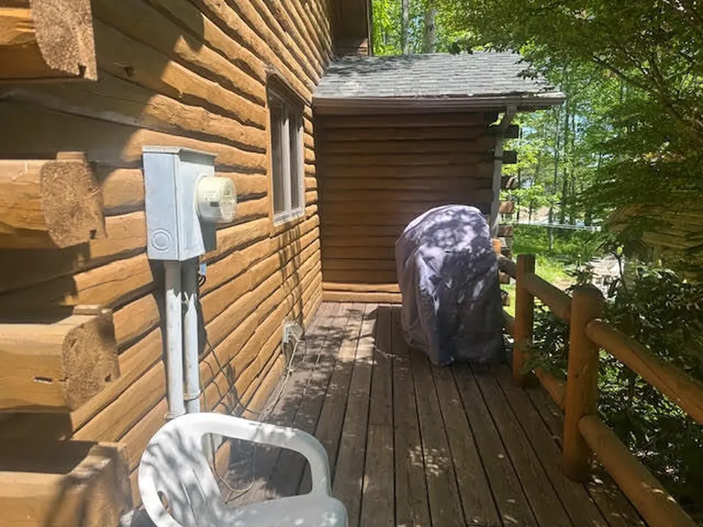 11 Clark Lane Searsport ME 04974