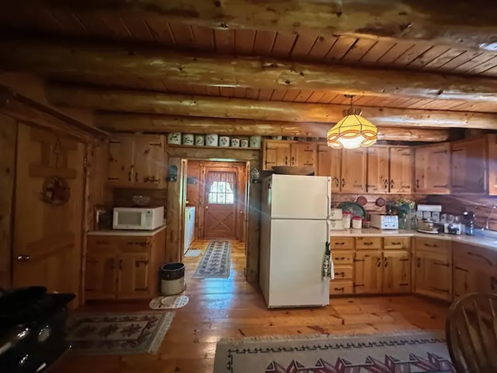 11 Clark Lane Searsport ME 04974