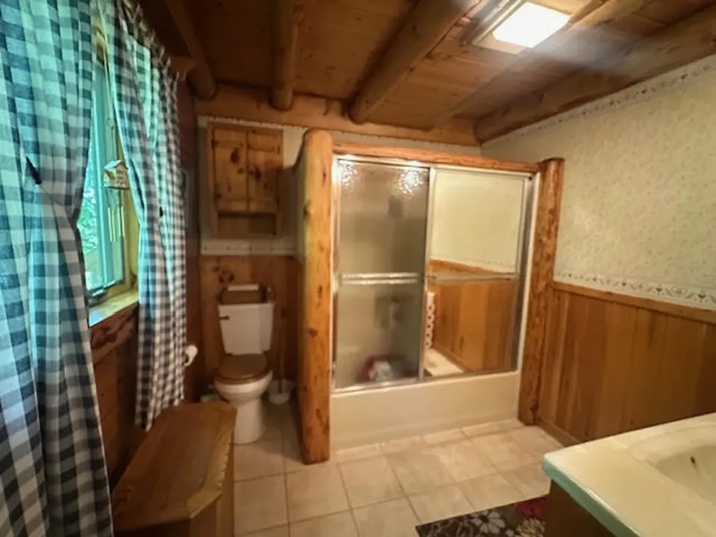 11 Clark Lane Searsport ME 04974