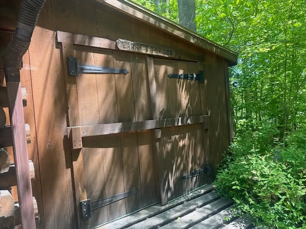 11 Clark Lane Searsport ME 04974