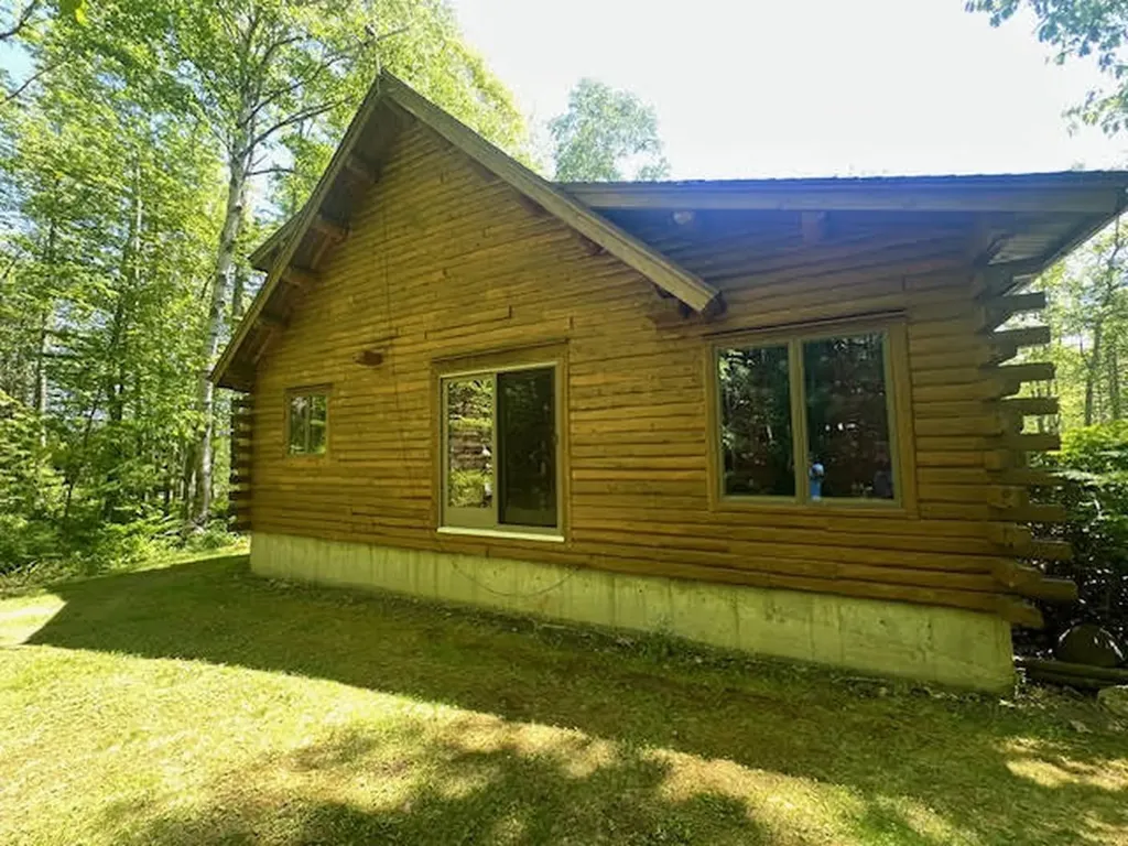 11 Clark Lane Searsport ME 04974