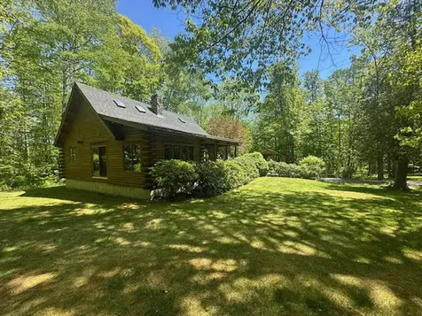 11 Clark Lane Searsport ME 04974