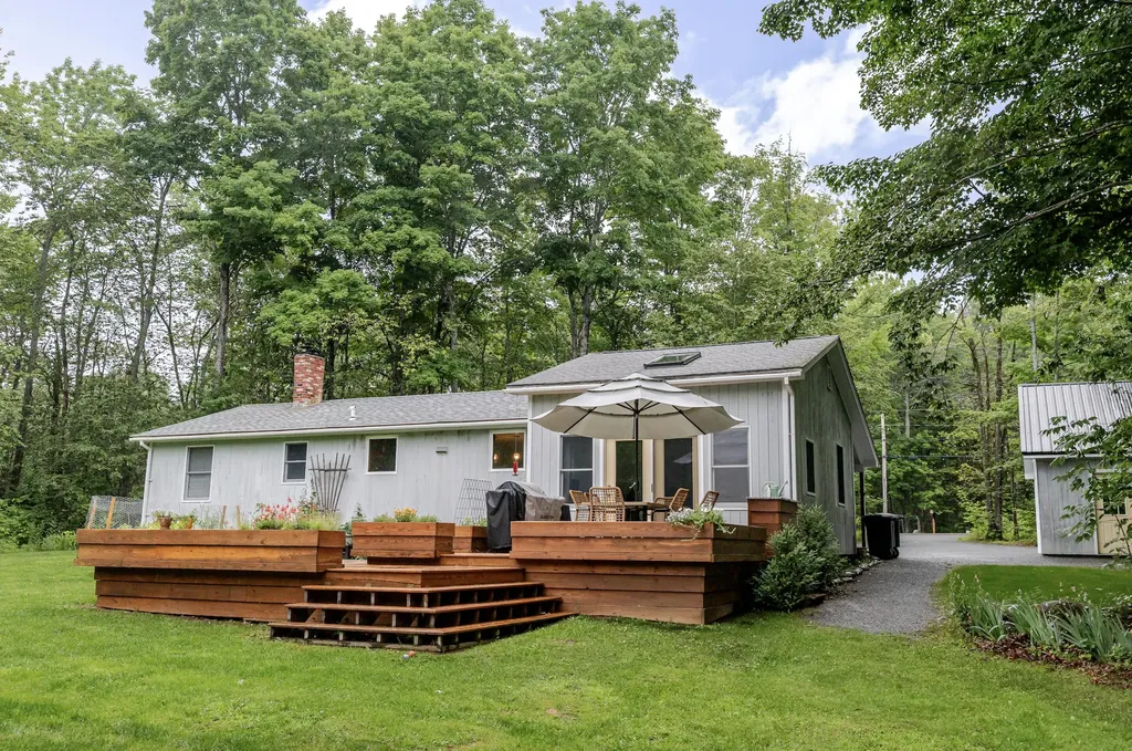 390 Poplar Street Old Town ME 04468