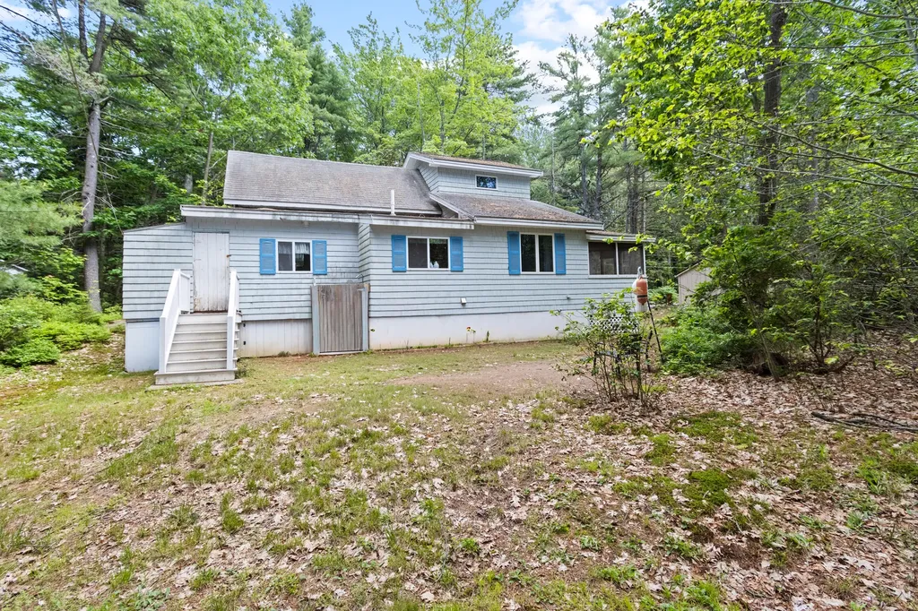 384 Pleasant Avenue Portland ME 04108