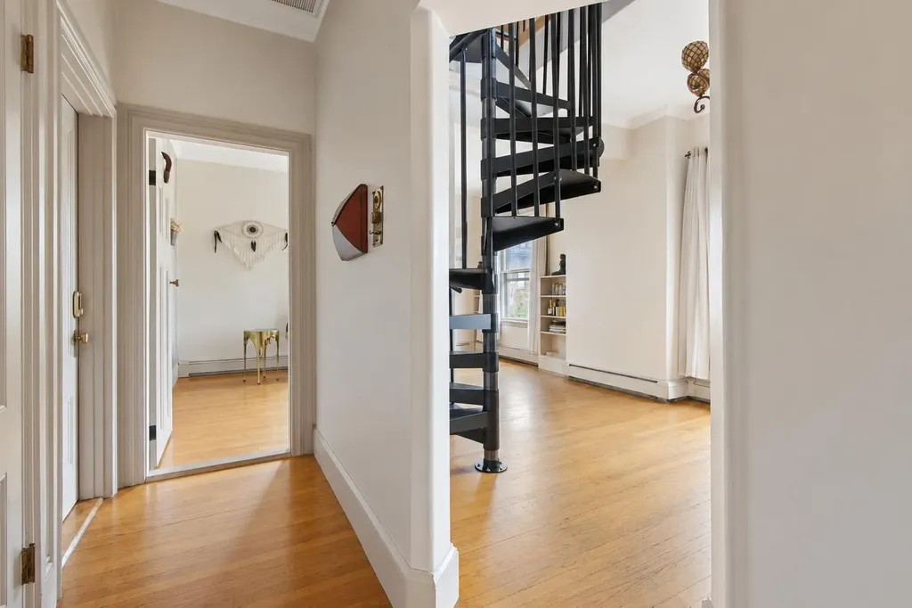 29 Deering Street Portland ME 04101