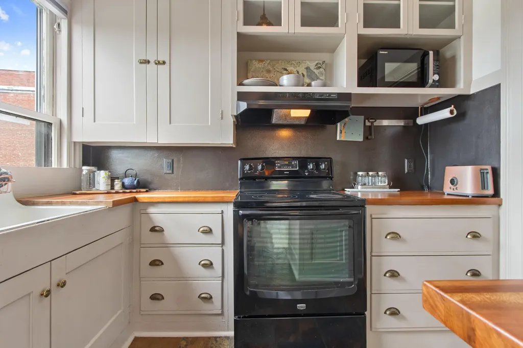 29 Deering Street Portland ME 04101