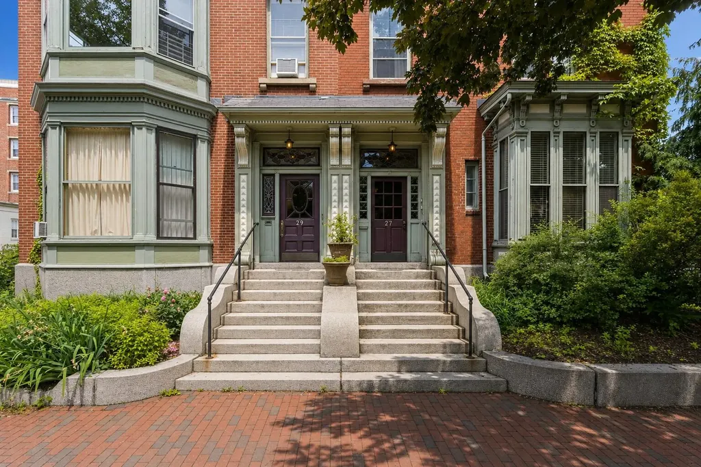 29 Deering Street Portland ME 04101