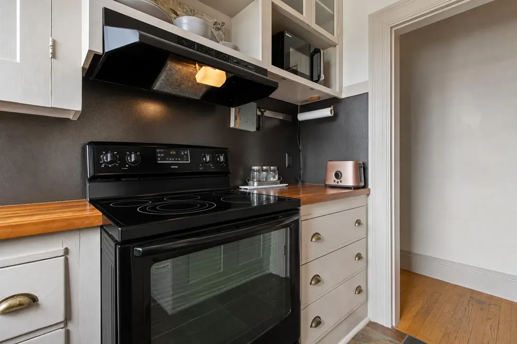 29 Deering Street Portland ME 04101