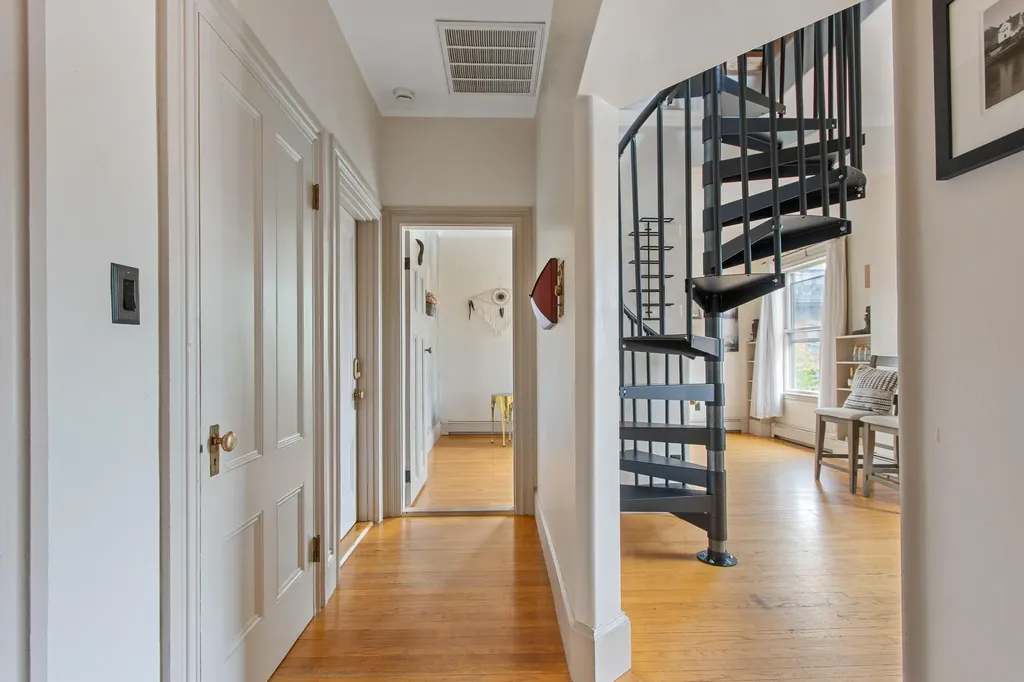 29 Deering Street Portland ME 04101