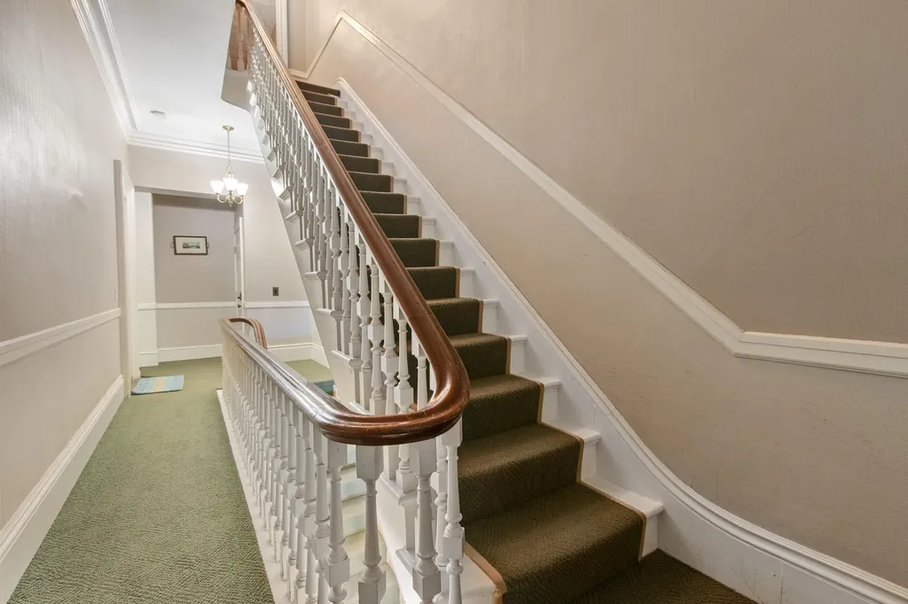 29 Deering Street Portland ME 04101