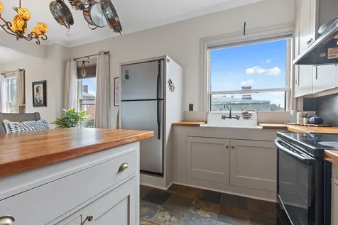 29 Deering Street Portland ME 04101