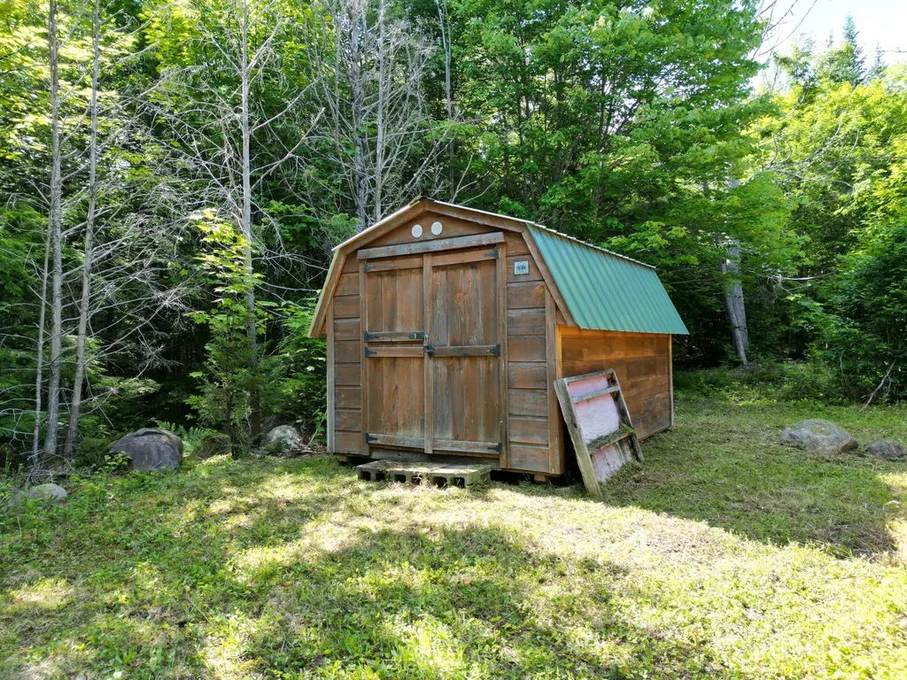 195 W Old Main Road Lowell ME 04493