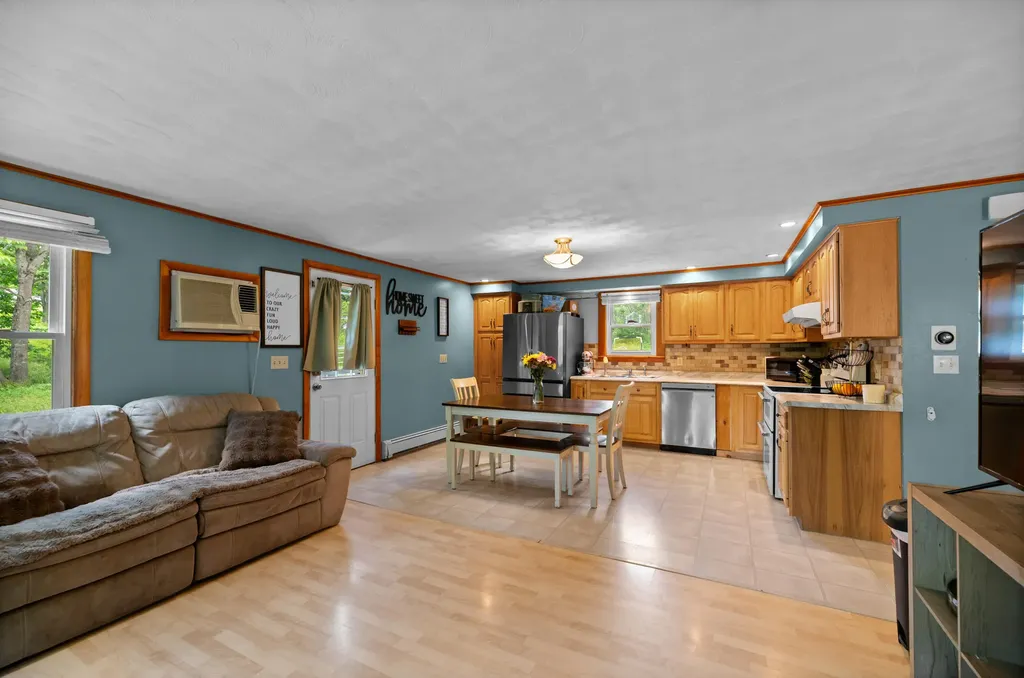 409 Church Hill Road Augusta ME 04330