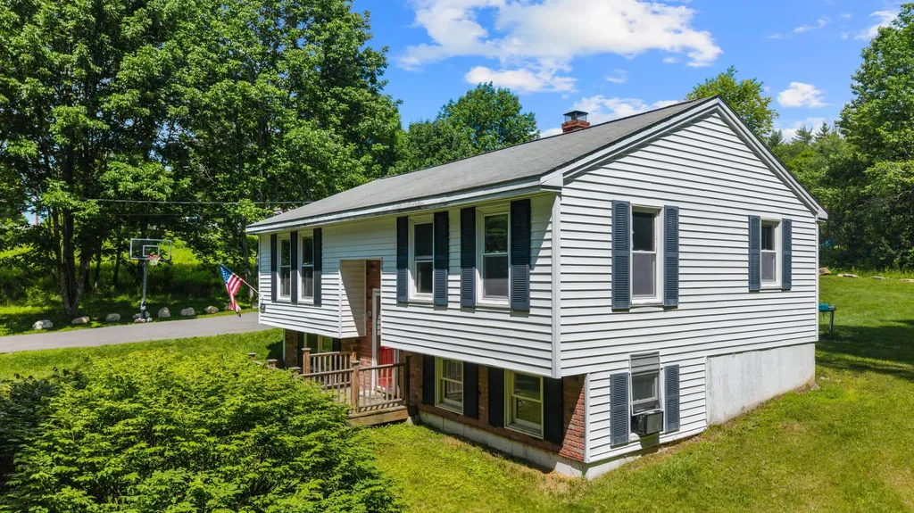 409 Church Hill Road Augusta ME 04330