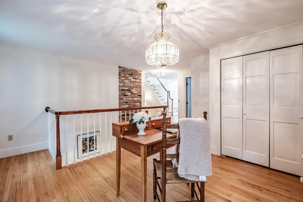 17 Heritage Lane Falmouth ME 04105