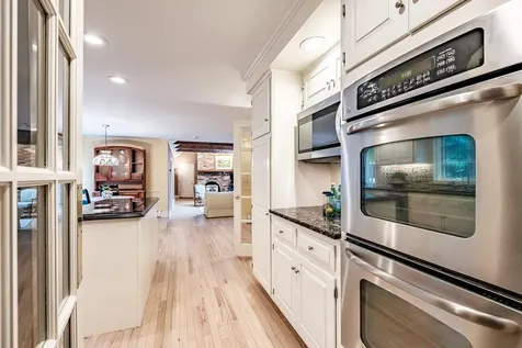 17 Heritage Lane Falmouth ME 04105