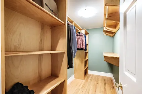 17 Heritage Lane Falmouth ME 04105