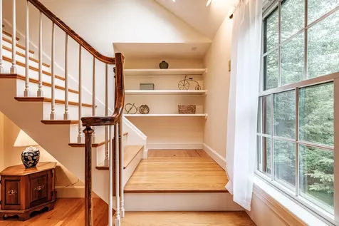 17 Heritage Lane Falmouth ME 04105