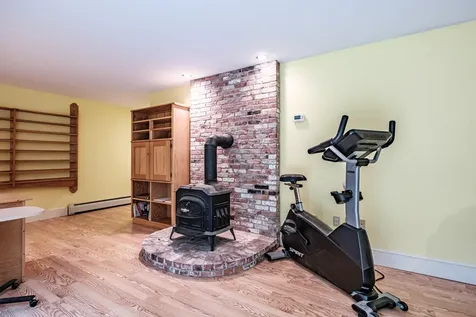 17 Heritage Lane Falmouth ME 04105