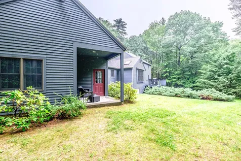 17 Heritage Lane Falmouth ME 04105