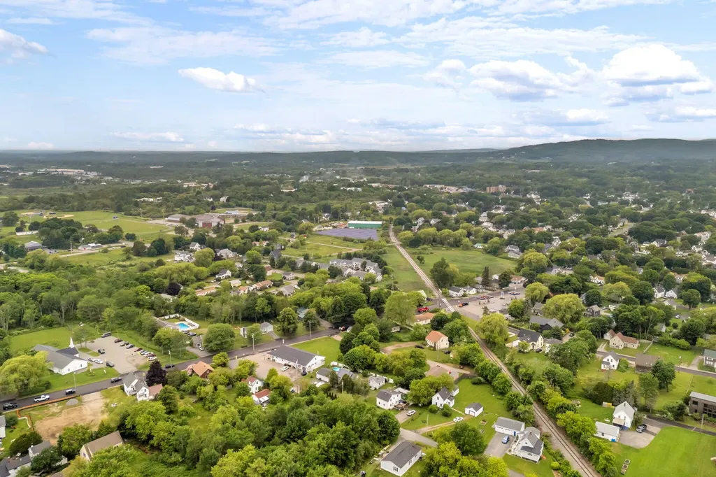 85 Main Street Rockland ME 04841